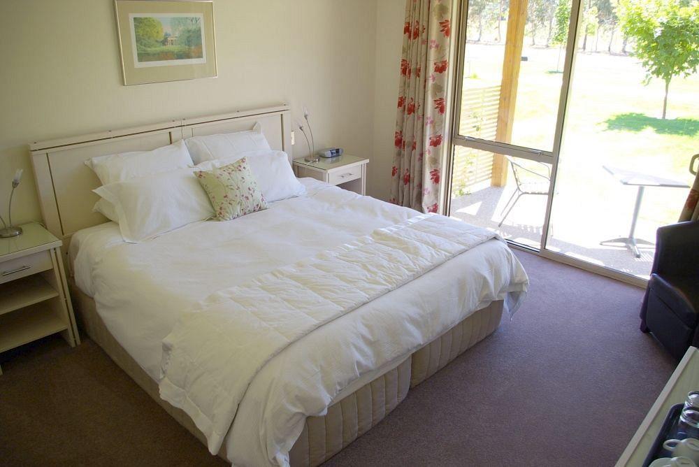Maple Lodge Luxury Bed & Breakfast Albert Town Luaran gambar