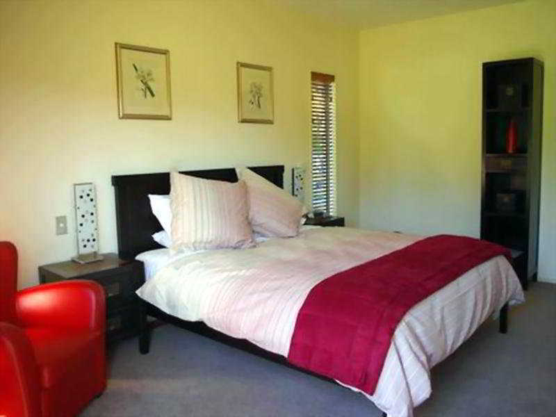 Maple Lodge Luxury Bed & Breakfast Albert Town Luaran gambar
