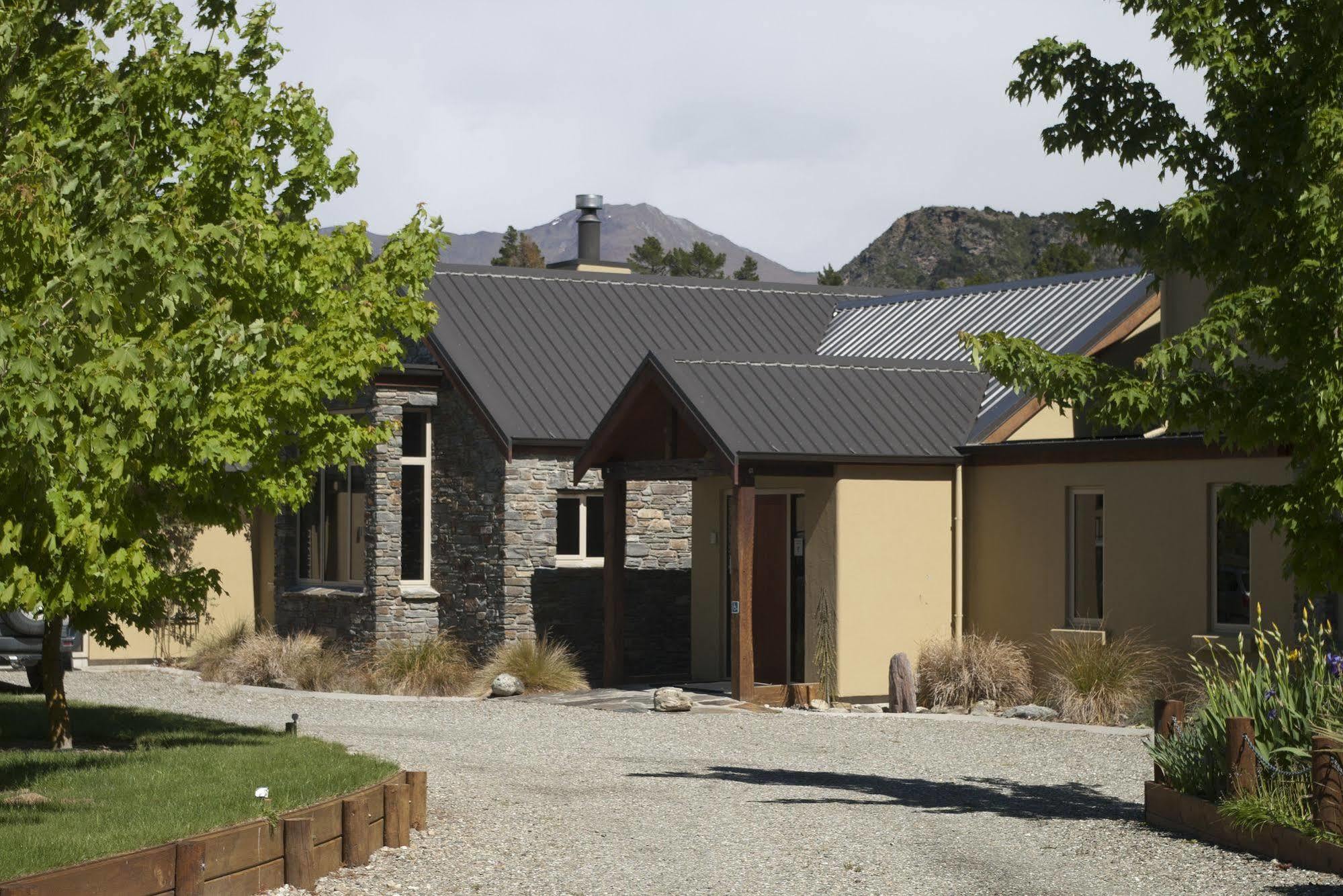 Maple Lodge Luxury Bed & Breakfast Albert Town Luaran gambar