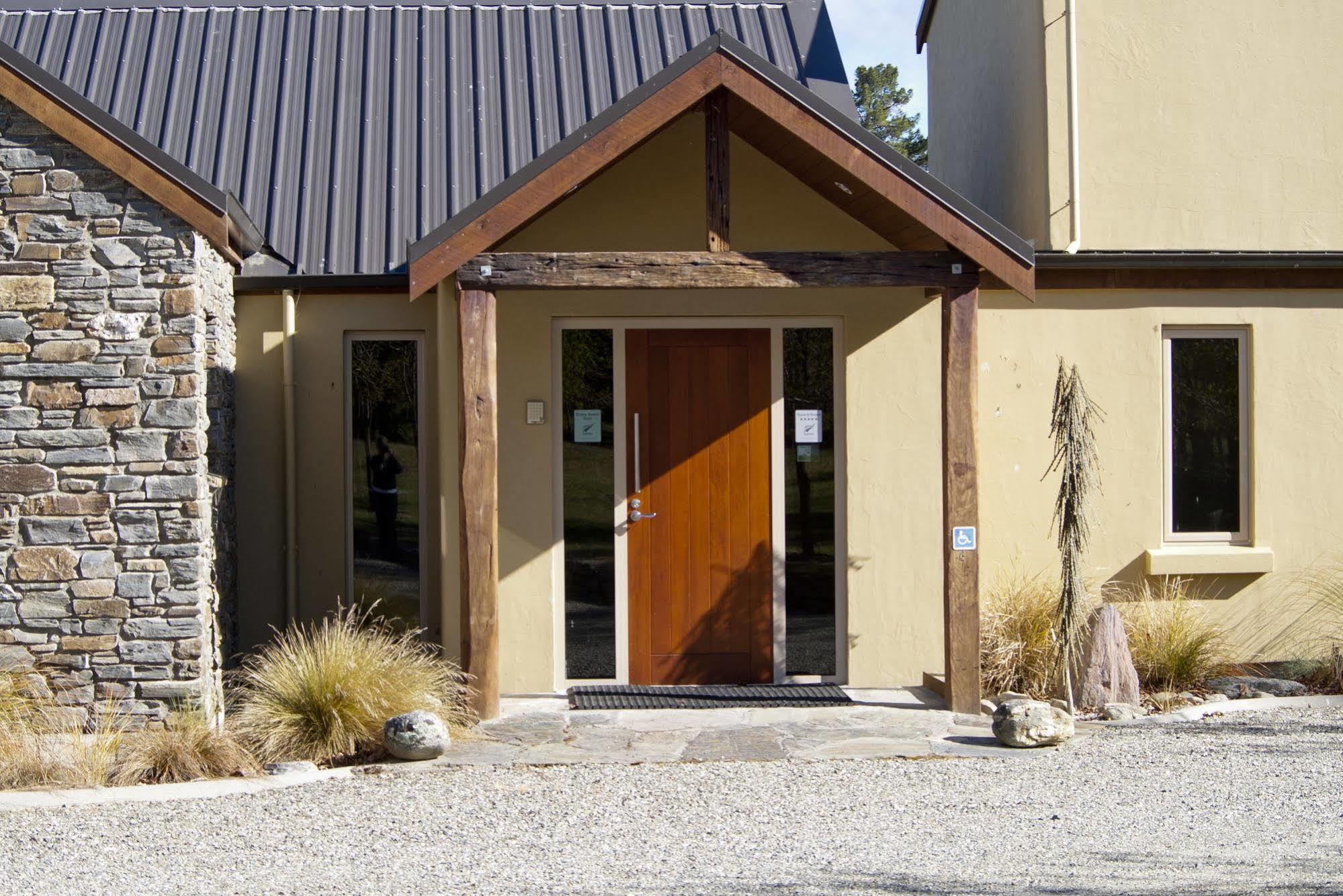 Maple Lodge Luxury Bed & Breakfast Albert Town Luaran gambar