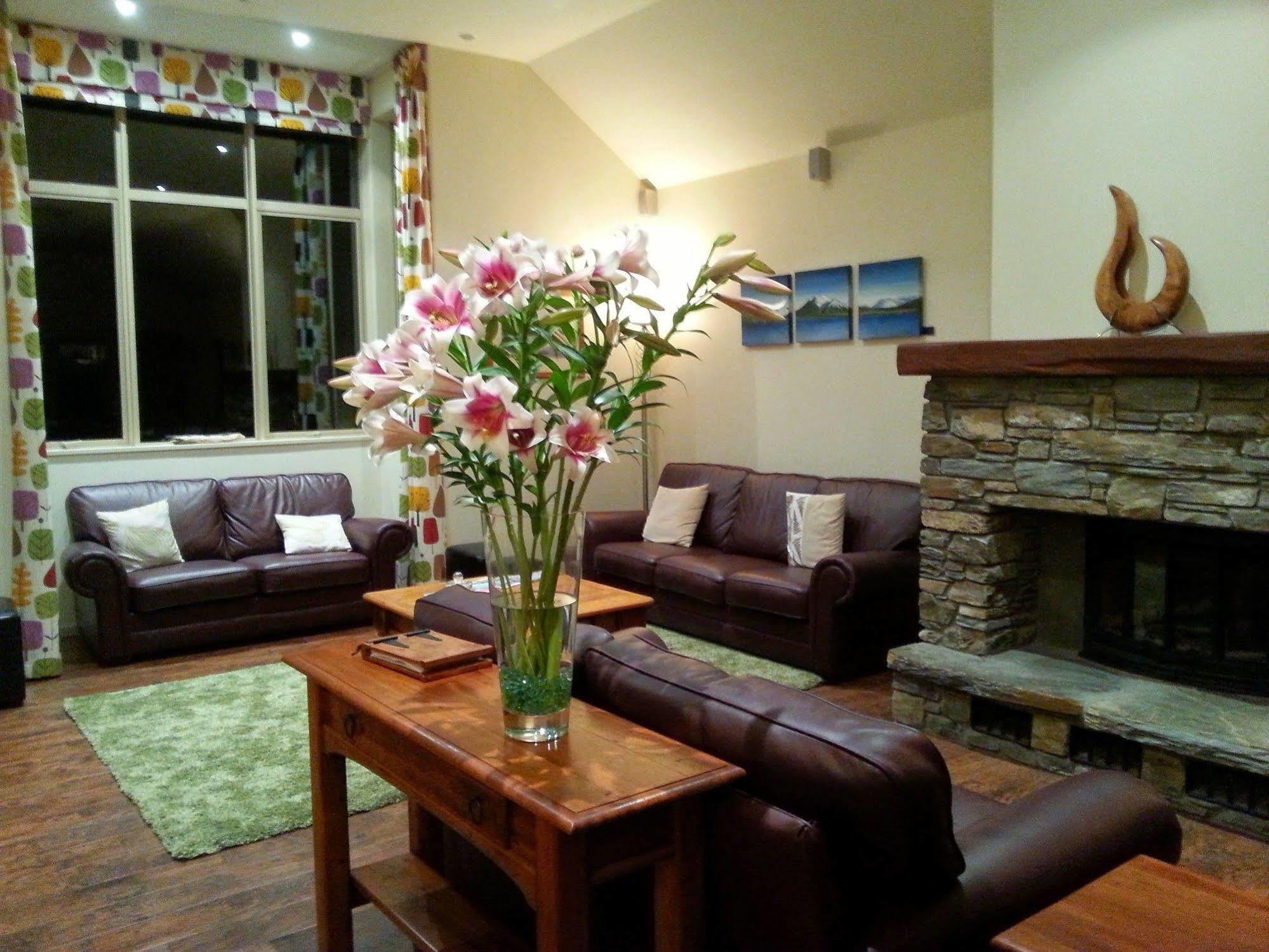 Maple Lodge Luxury Bed & Breakfast Albert Town Luaran gambar