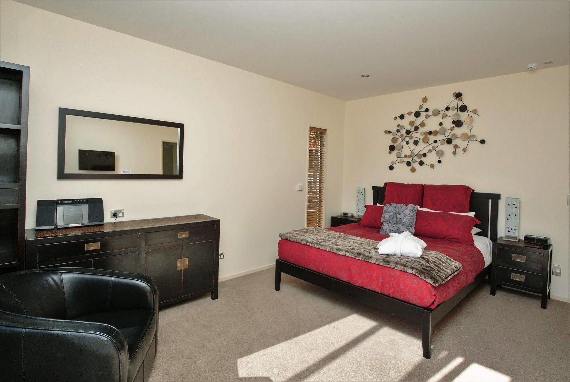 Maple Lodge Luxury Bed & Breakfast Albert Town Luaran gambar
